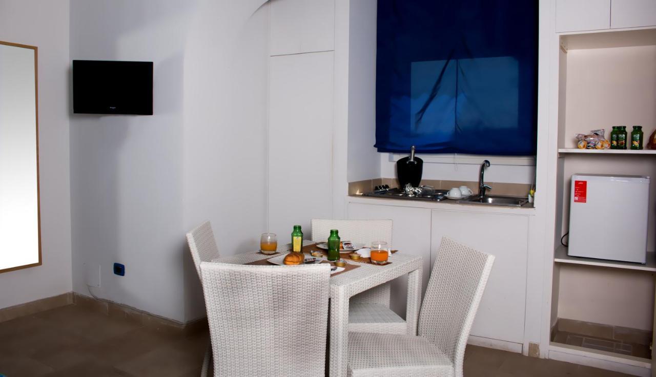 La Dimora Dei Borboni Hotel Portici Bagian luar foto
